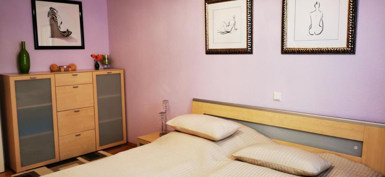 Tolle, Gemutliche, Voll Moblierte 3 Zimmer Wohnung. Baden-Baden Exterior photo